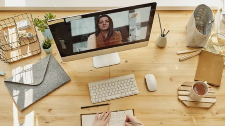 企业培训平台搭建的3种方案利弊分析