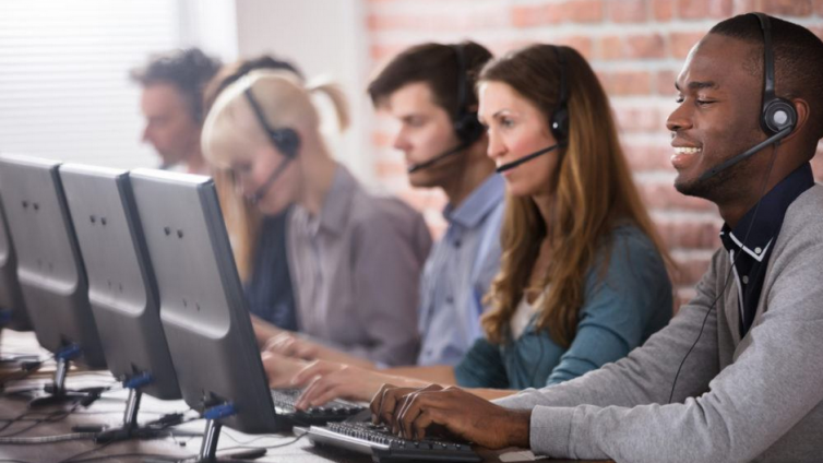 企业在线培训平台为客户服务团队提供的好处