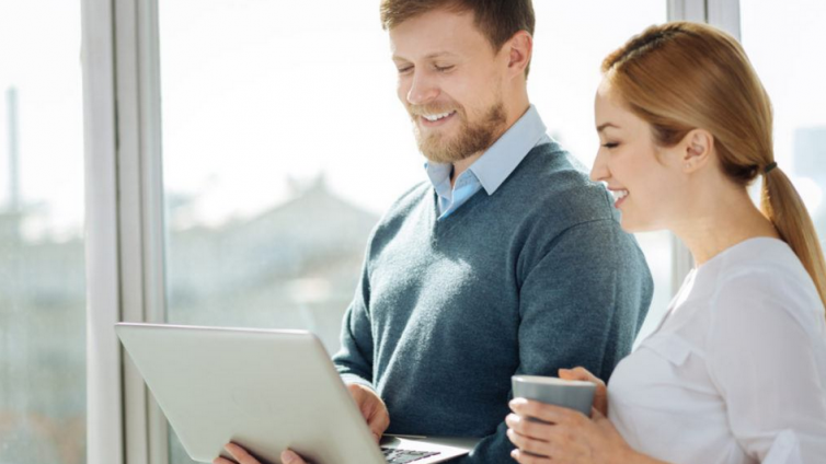 在线企业培训系统如何应对传统培训挑战？