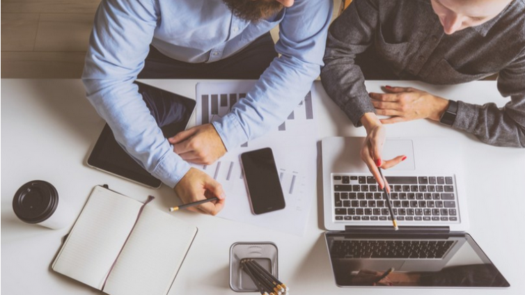 定制企业培训系统方案需要考虑的4件事