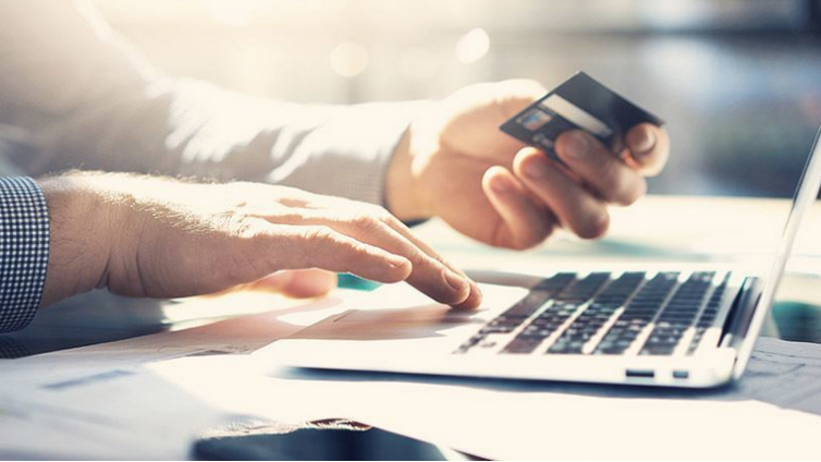 EduSoho企培版分析：企业培训课程是自己创建还是直接购买？