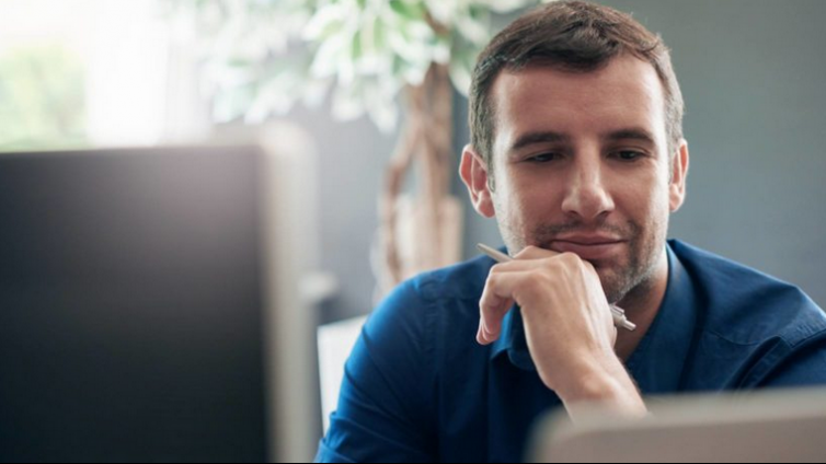 企业在线培训哪个好？如何为员工选择合适的企业培训平台？