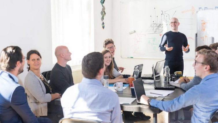 企业使用企业在线培训平台系统，有哪些意想不到的优势？