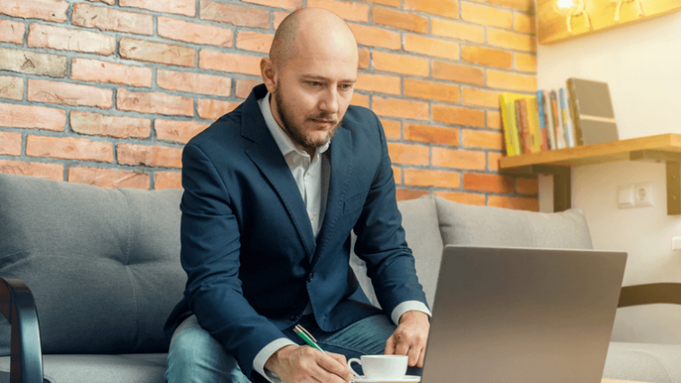 在新冠疫情肺炎期间，进行在线培训的好处有哪些？