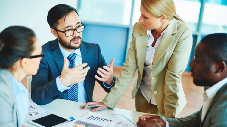 线上培训平台支持多语言的好处有哪些？