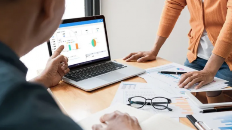 在线培训用什么软件好？在线培训软件应该具备哪些功能？