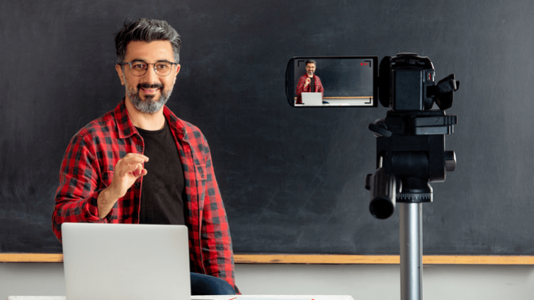 如何将混合式学习模式应用于企业培训中？