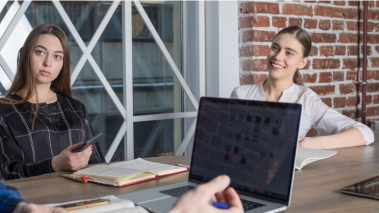 企业培训结束，哪些形式可以比较好地呈现培训结果？